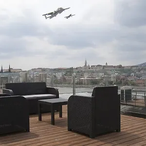4* Panzió Parliament Penthouse Boutique
