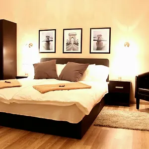 Budapest Ville Bed & Breakfast Bed & Breakfast